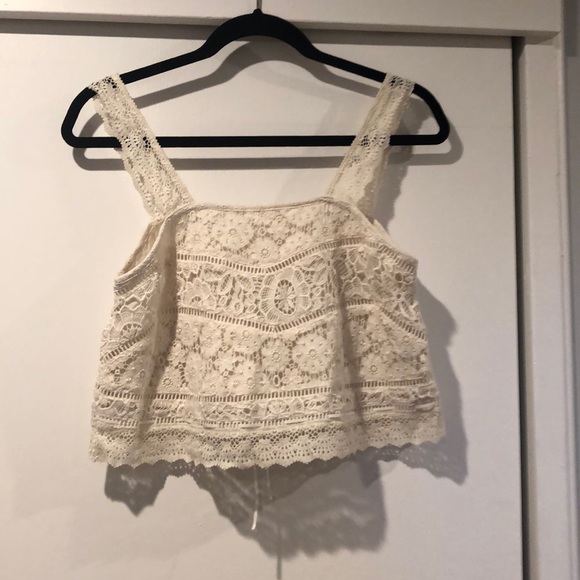 Spell and the gypsy lace crop top - Picture 6 of 8